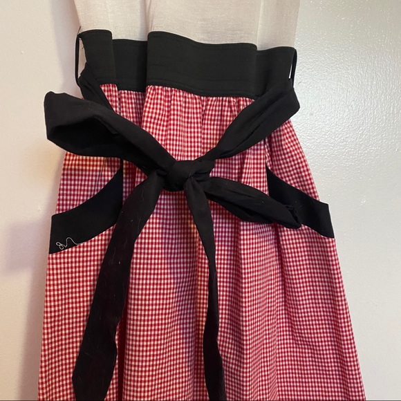 Dress - Picture 3 of 6